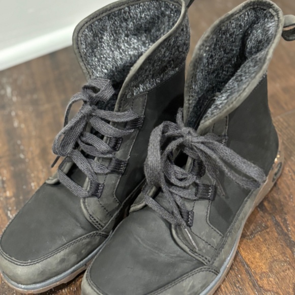 Chaco Barbary Women's Chukka Hiking Boots size 7 1/2 - Picture 9 of 11
